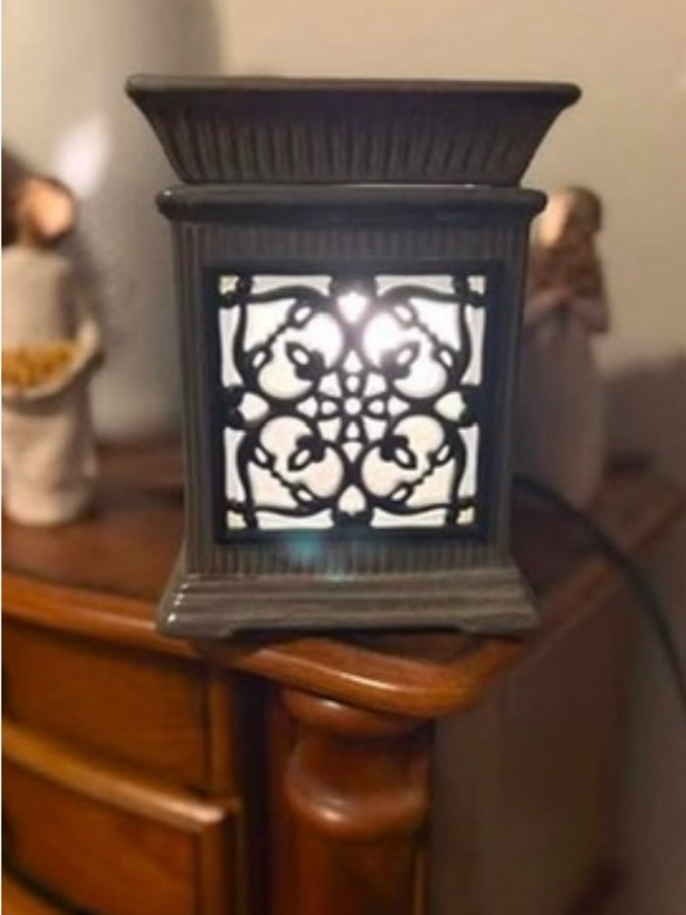 Decorative Dark Gray & Black Ceramic Electric Scentsy Warmer with Filigree Panel